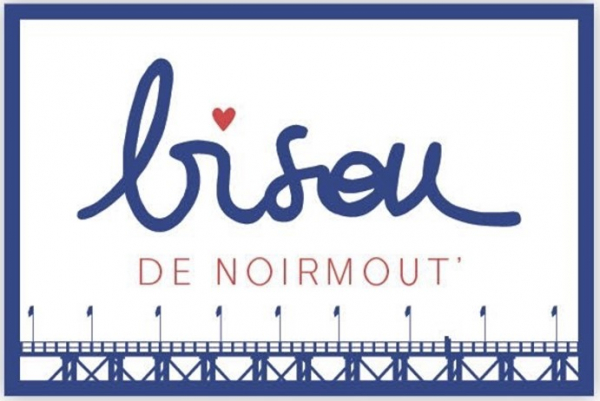 Carte postale BILLPAPER Bisous de Noirmout' estacade